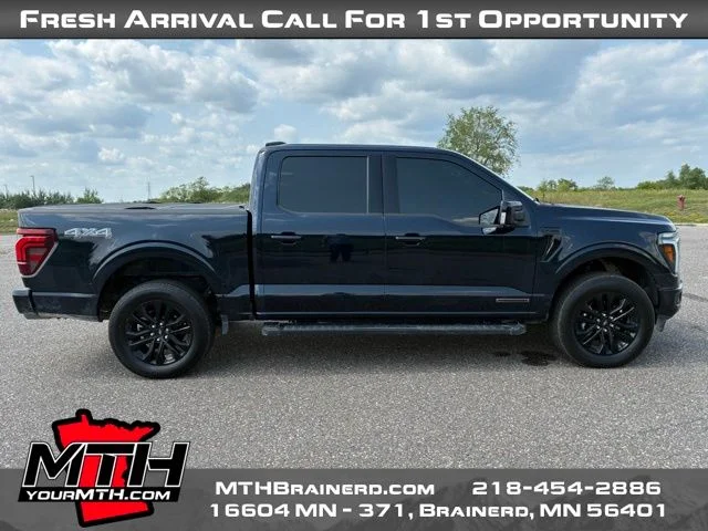Certified Used 2025 Blue Ford Lariat image 1