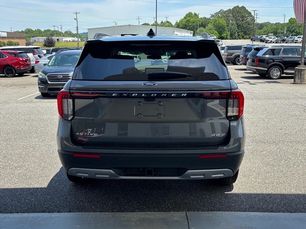 New 2026 Carbonized Gray Metallic Ford Active image 25