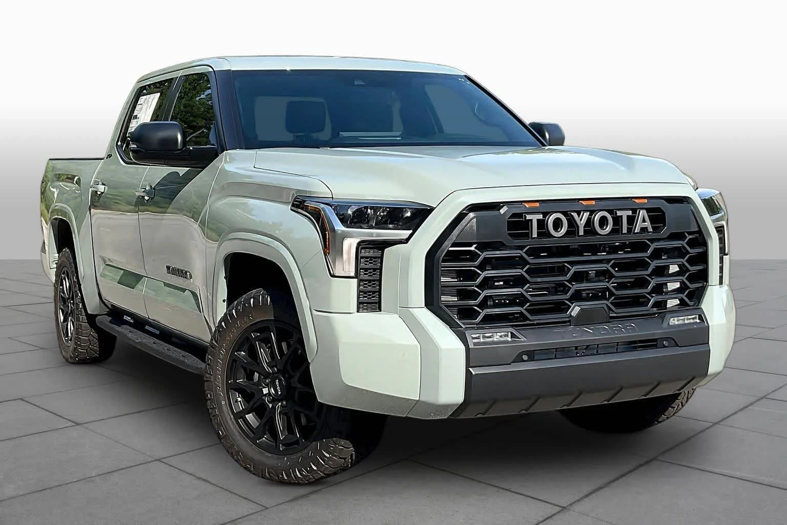 New 2026 Lunar Rock Toyota SR5 image 2