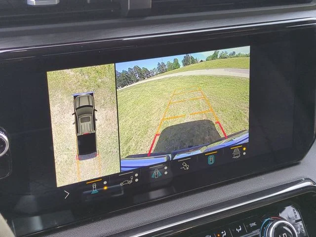 Used 2022 Blue GMC AT4 image 17
