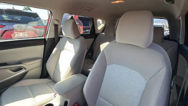 Used 2022 Red Kia LX image 14