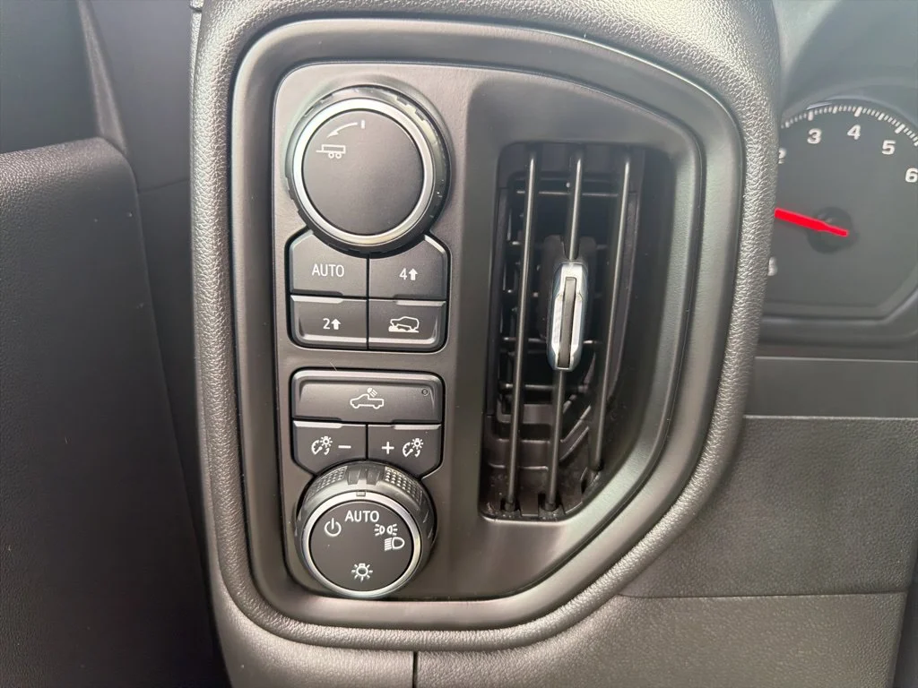Used 2023 Summit White Chevrolet WT image 19