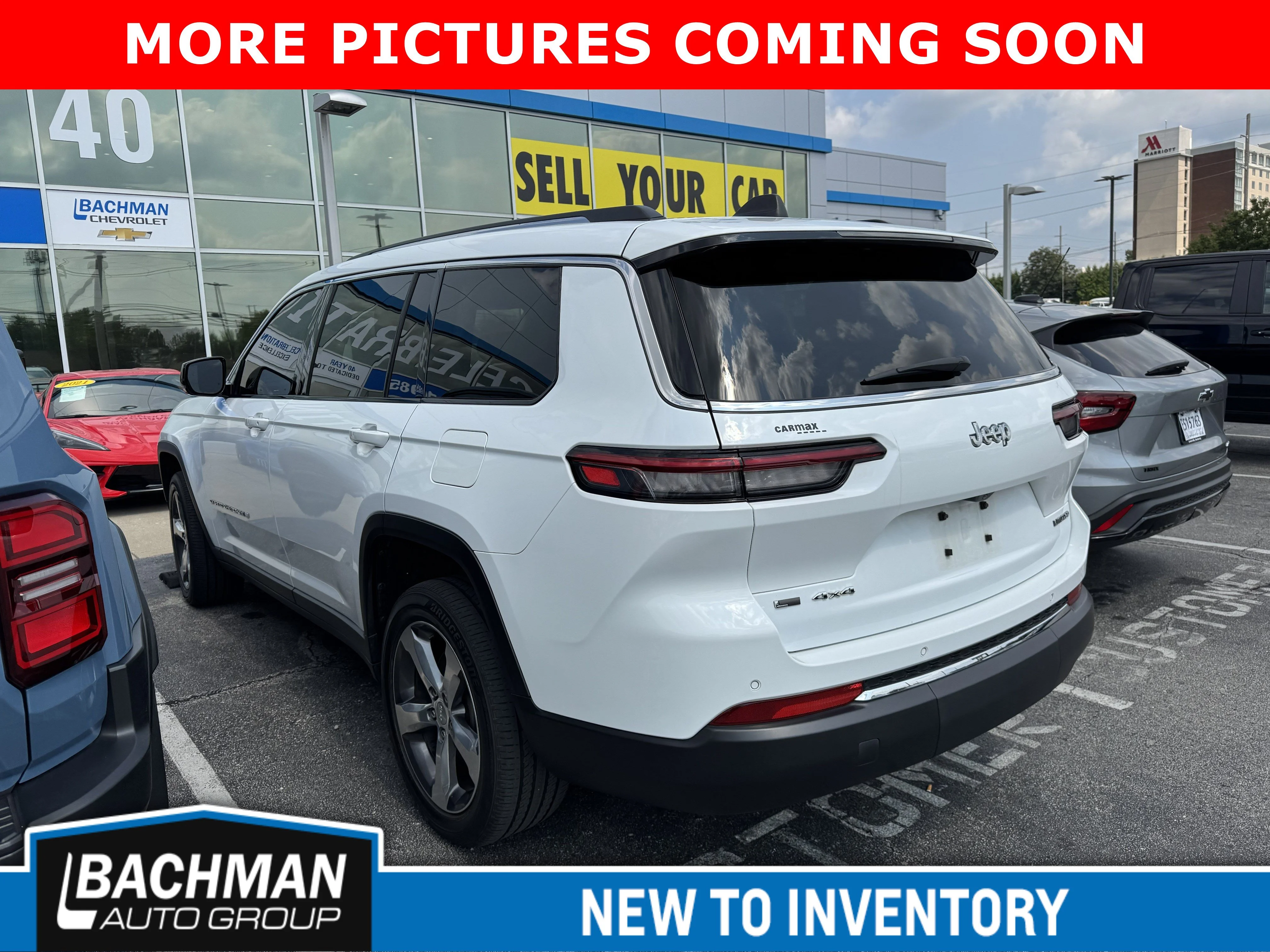 Used 2022 Bright White Clearcoat Jeep Limited image 4