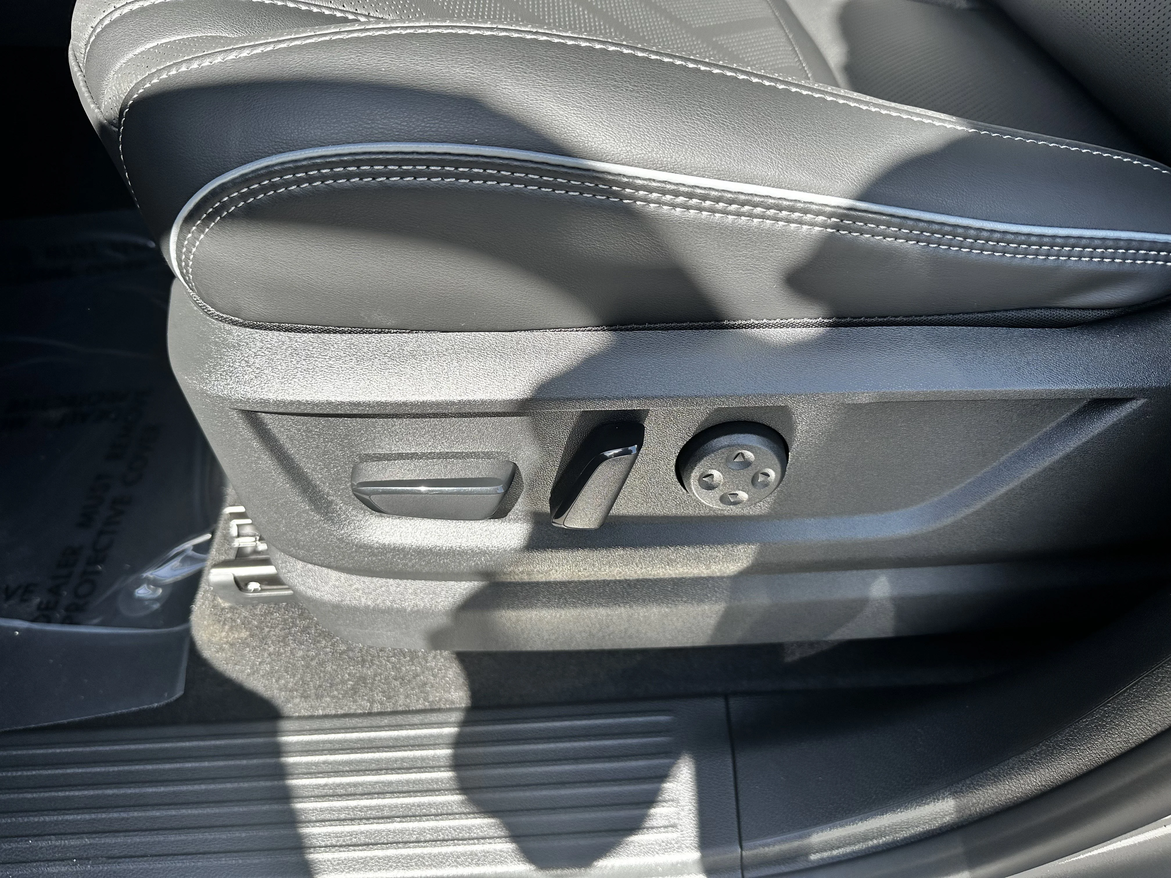 New 2026 DYNAMIC METAL INFINITI Luxe 4WD image 15