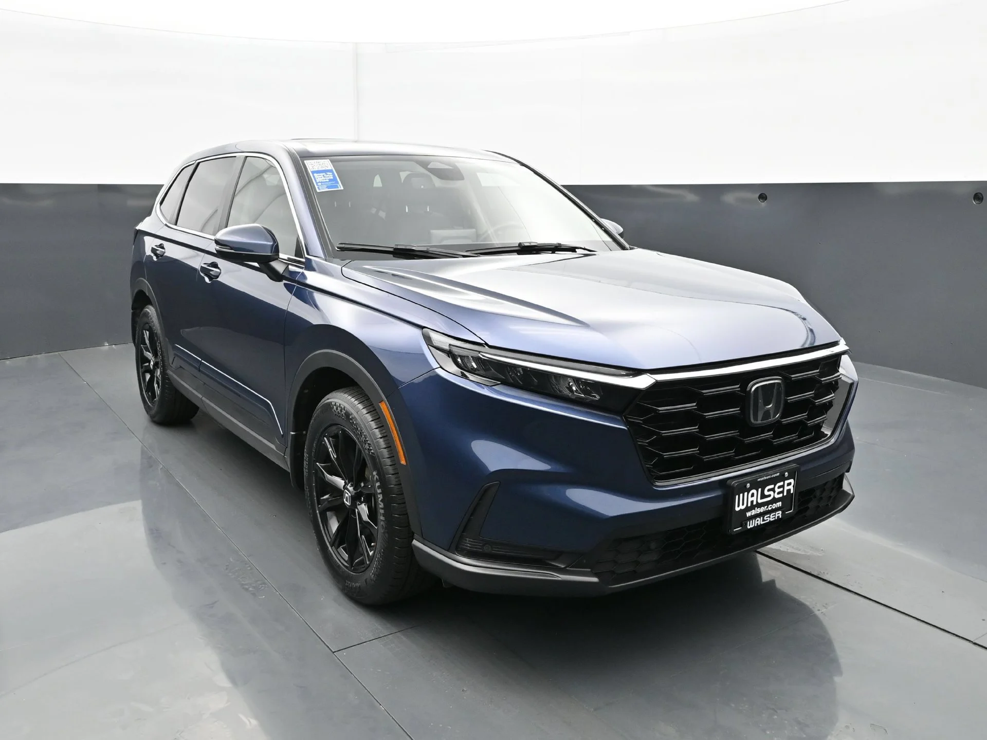 Used 2023 CANYON RIVER BLUE Honda EX-L AWD image 11