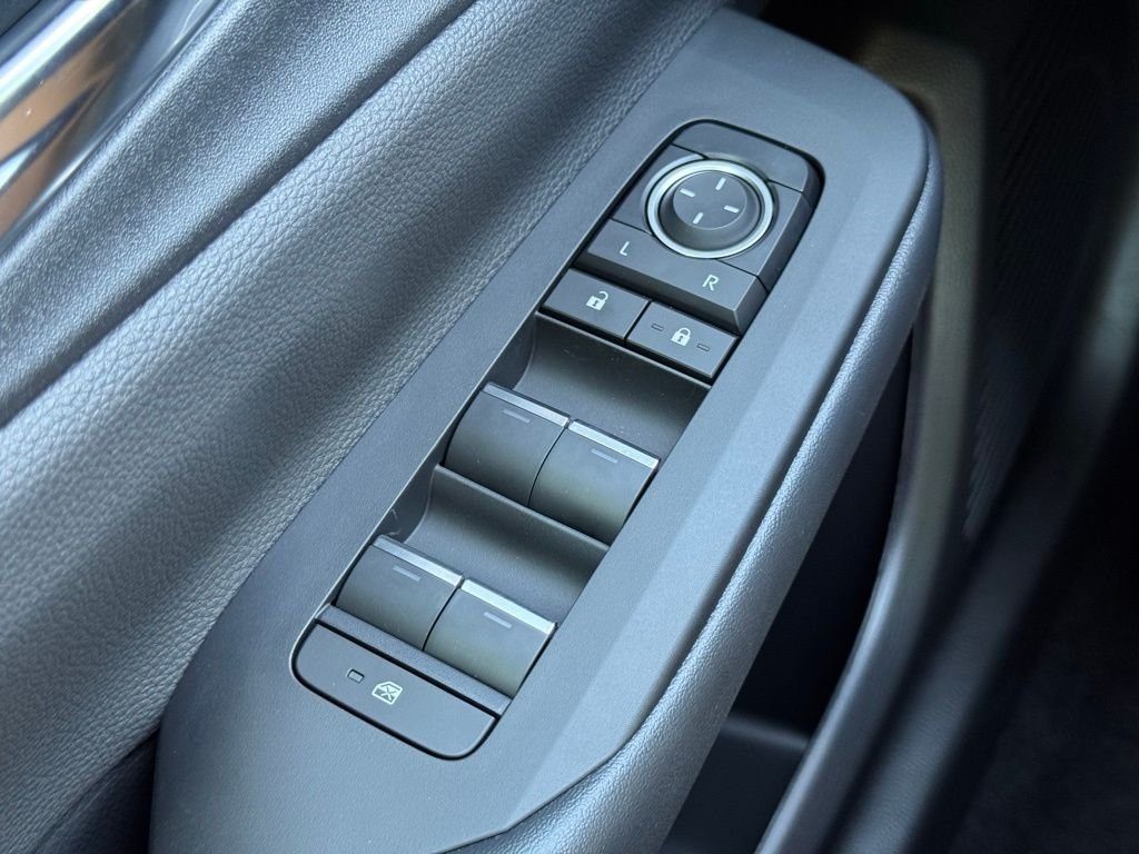 New 2026 Wind Chill Pearl Toyota XSE image 18