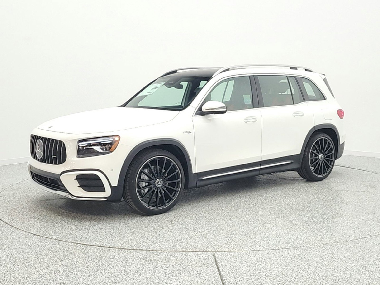 New 2026 Polar White Mercedes-Benz AMG® GLB 35 4MATIC SUV image 22