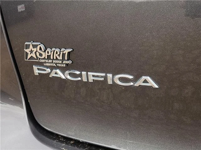 Used 2023 Gray Chrysler Touring L Front-Wheel Drive Passenger image 8