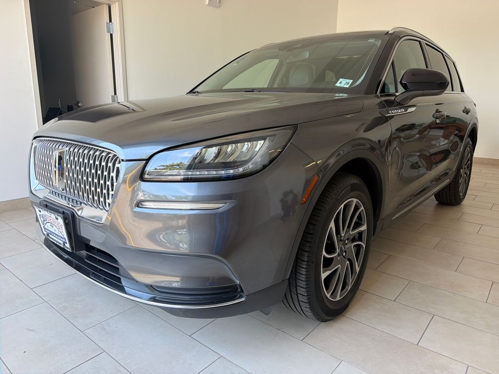 Used 2020 Gray Lincoln Standard image 4