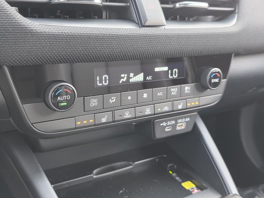 2026 Subaru Outback Limited - Photo 25