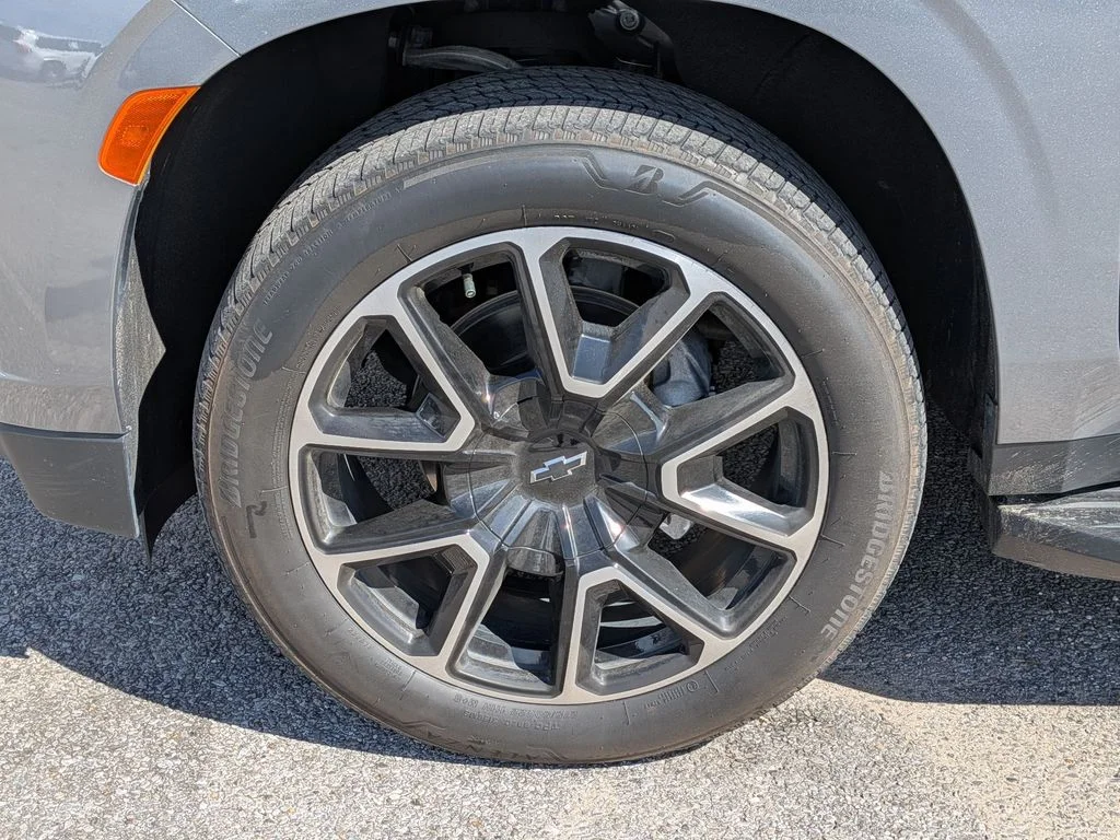 Used 2022 Gray Chevrolet RST image 9