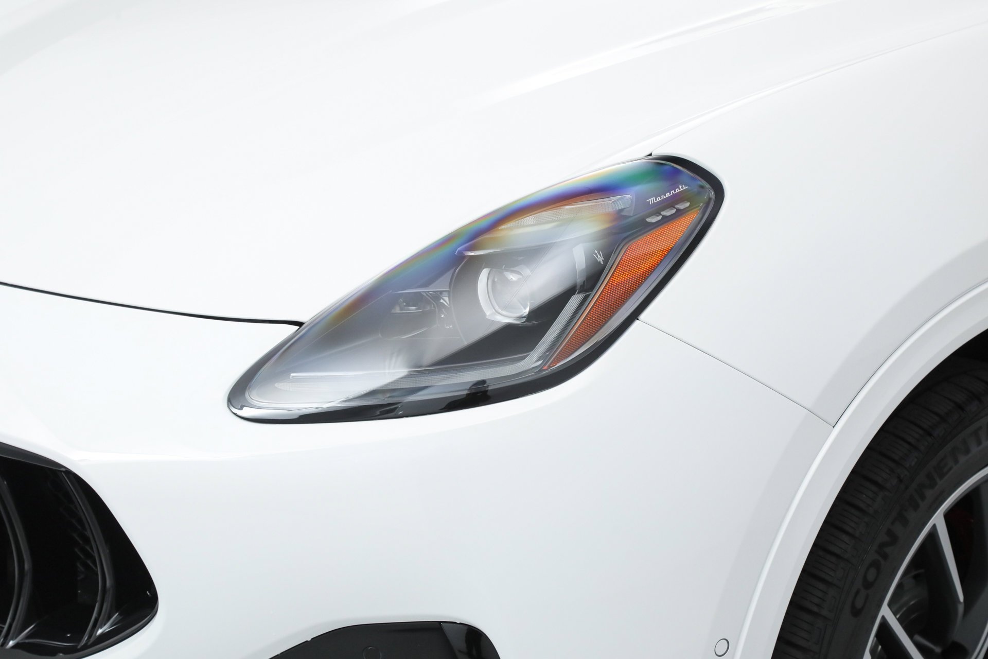 New 2026 White Maserati Modena image 10