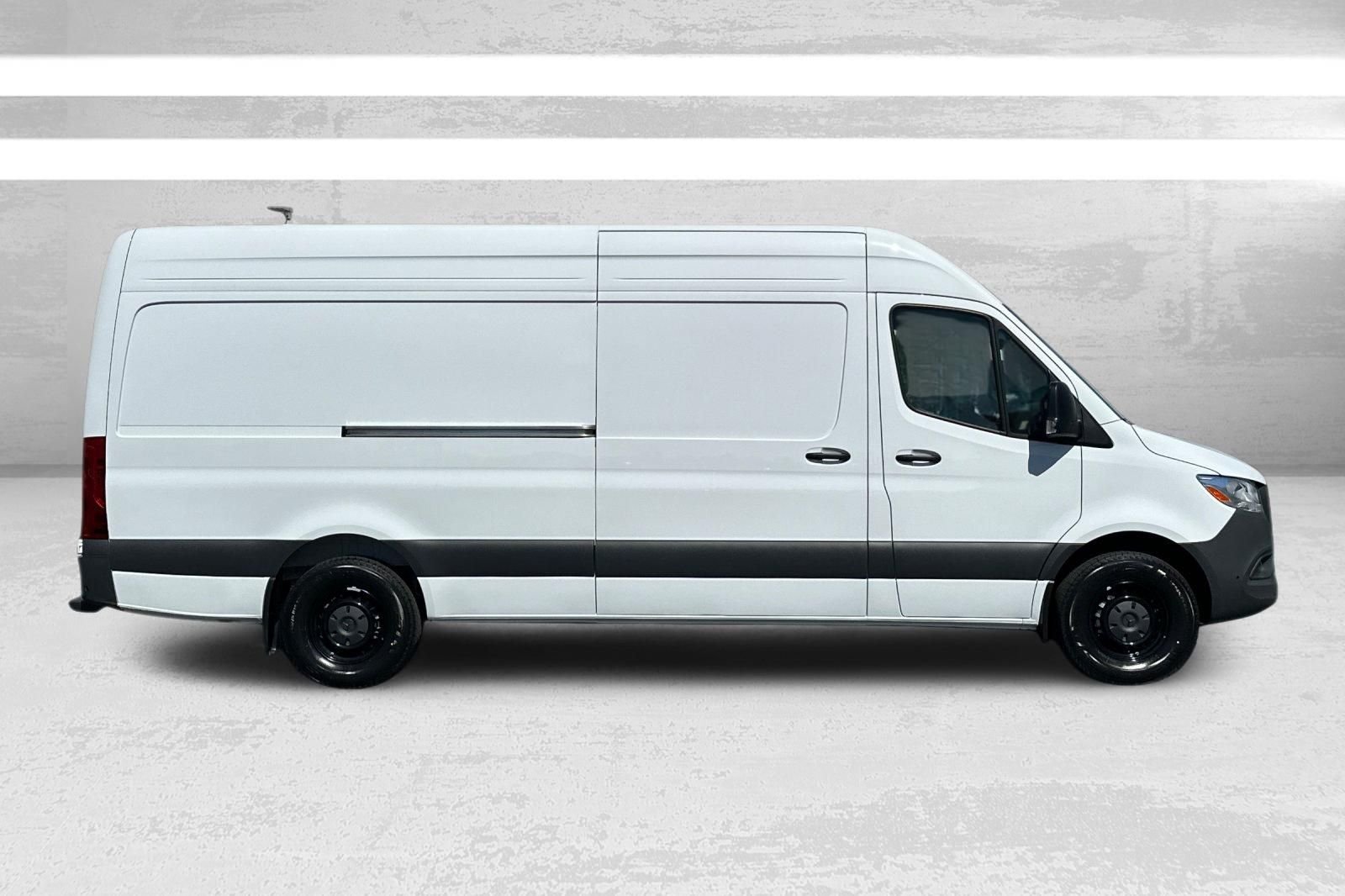 New 2026 White Mercedes-Benz Cargo 170 WB image 3