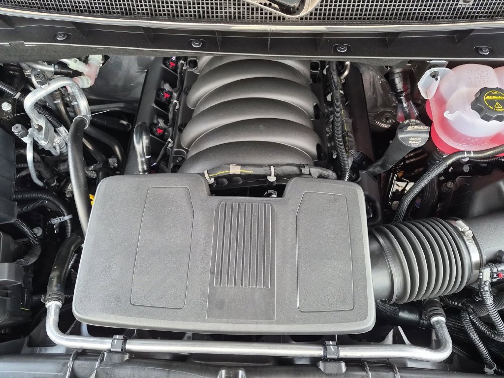 2026 Chevrolet Tahoe RST - Photo 13