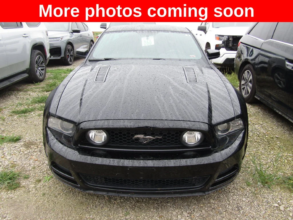 Used 2014 Black Ford GT image 8