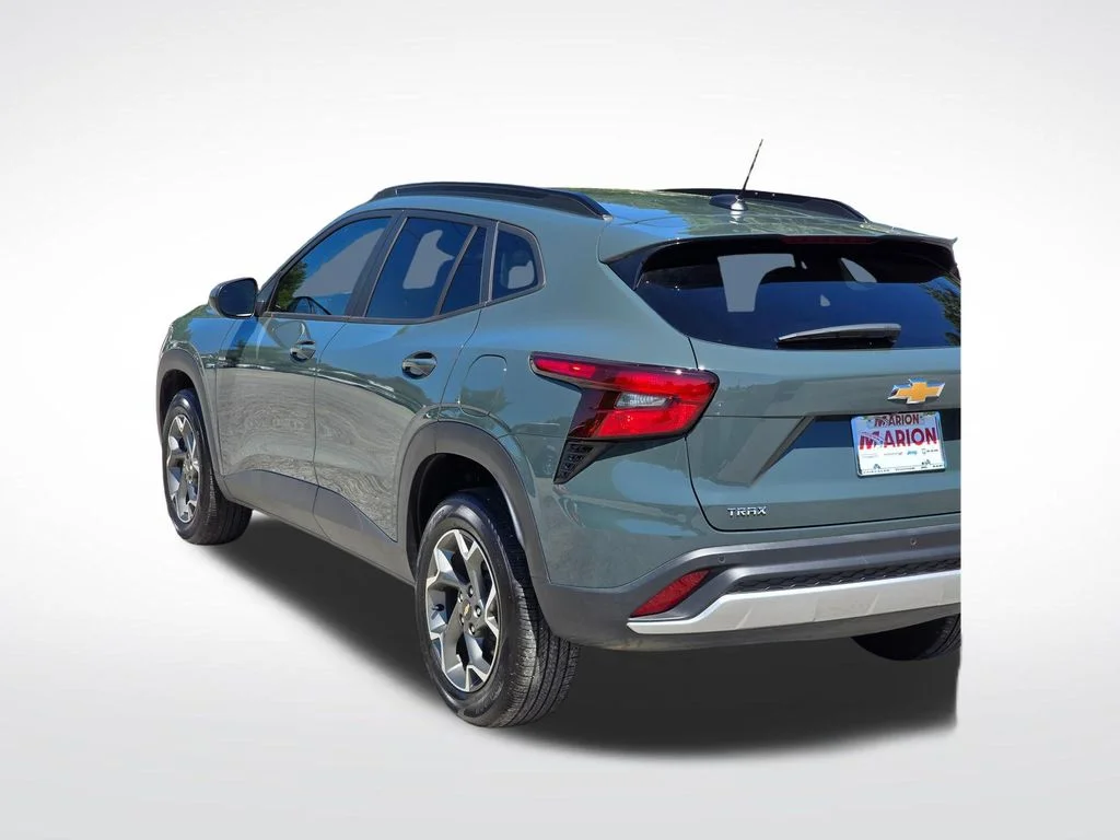 Used 2025 Gray Chevrolet LT image 50