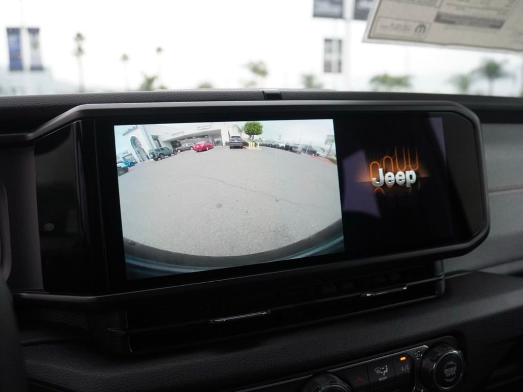 New 2026 Bright White Clear-Coat Exterior Paint Jeep Sport image 12