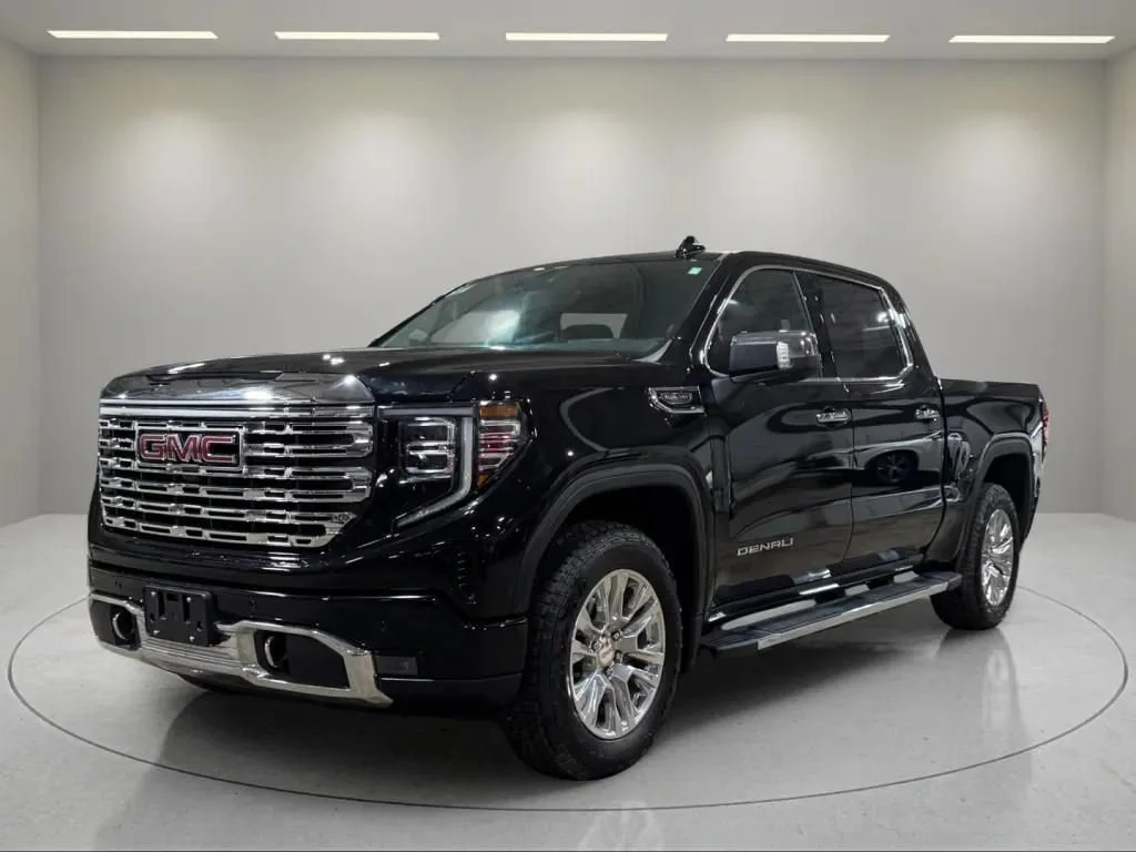 Certified Used 2026 Onyx Black GMC Denali image 2
