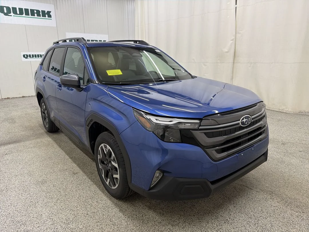 New 2026 Daybreak Blue Pearl Subaru Premium image 3