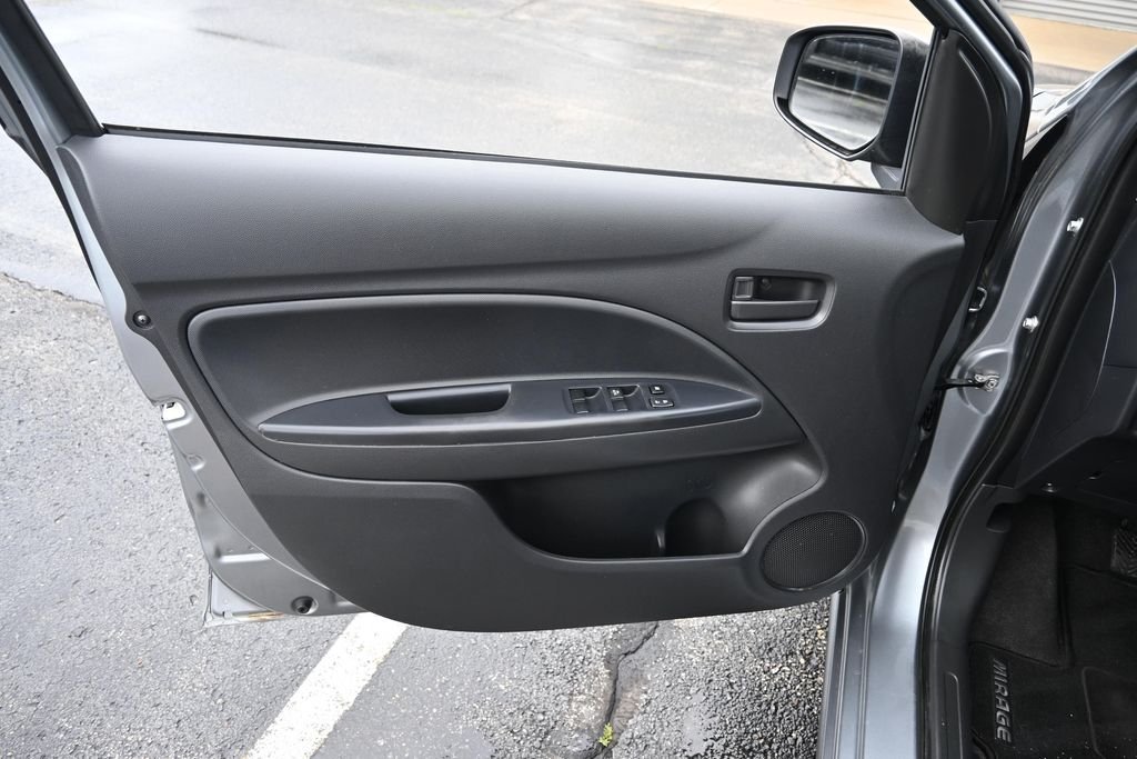 Certified Used 2018 Mercury Gray Mitsubishi ES image 18