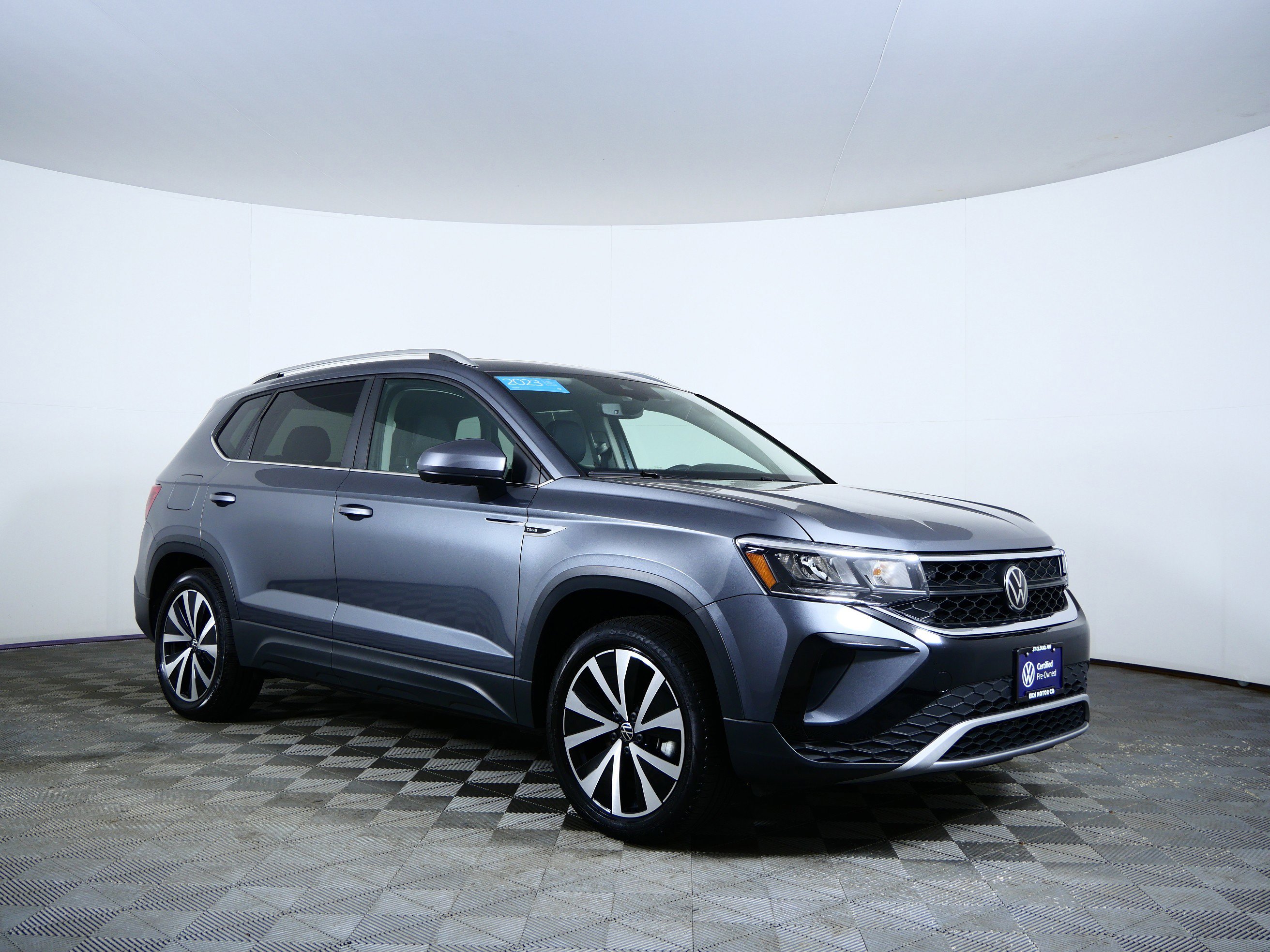 2023 Volkswagen Taos 1.5T SE 4Motion's photo