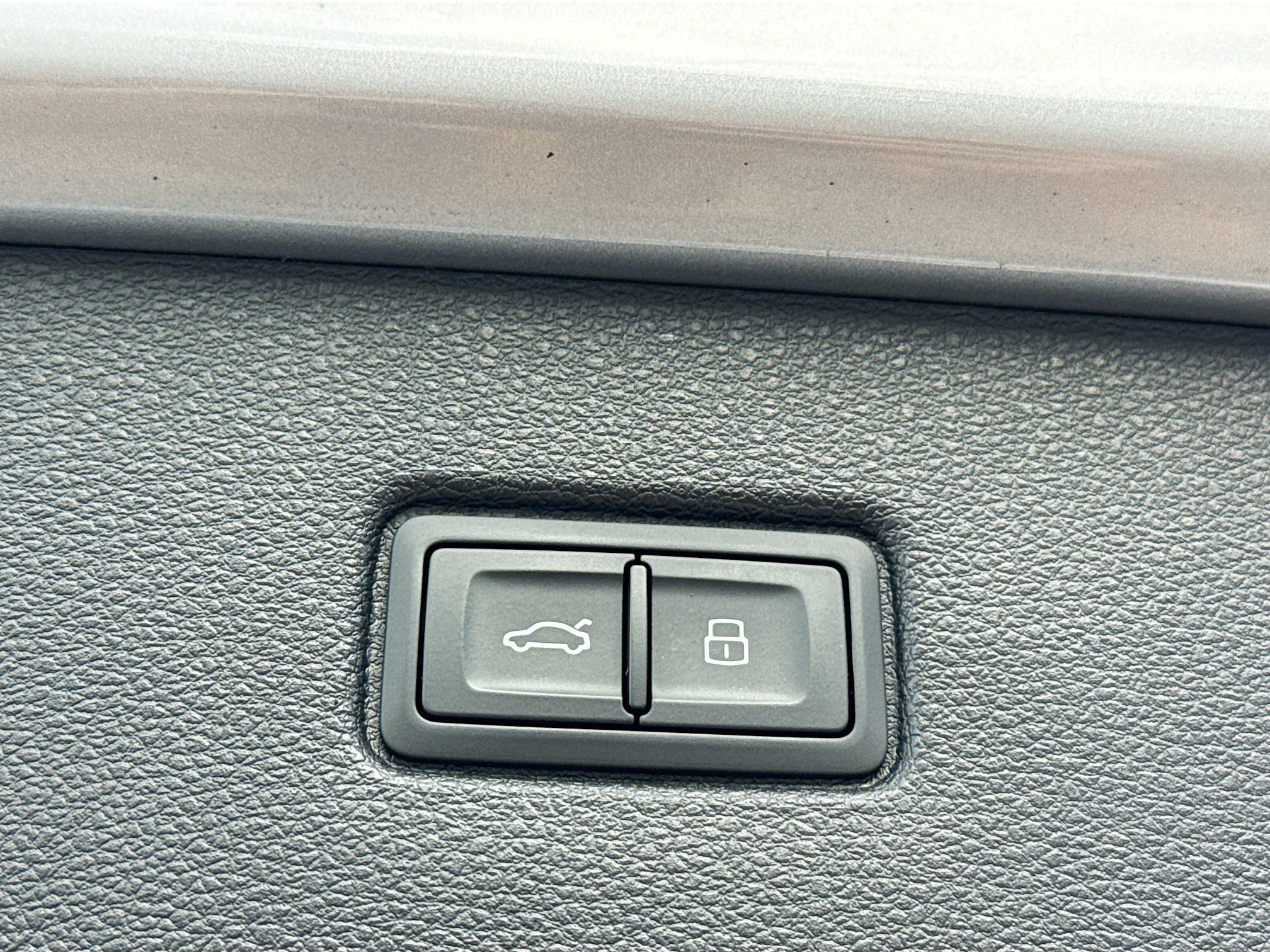 Used 2021 Silver Audi Prestige image 14