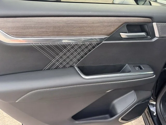 Certified Used 2025 Ebony Twilight Metallic GMC Denali image 19