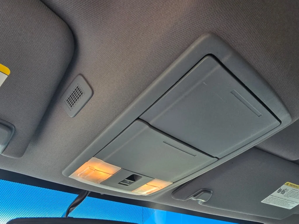 Used 2011 Tuxedo Black Metallic Ford XLT image 24