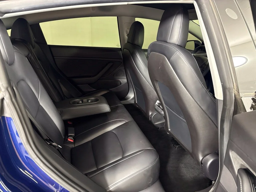 Used 2019 Blue Tesla Mid Range image 16