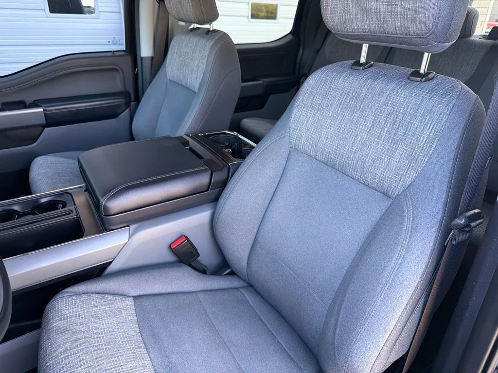 Used 2021 Antimatter Blue Metallic Ford XLT image 10