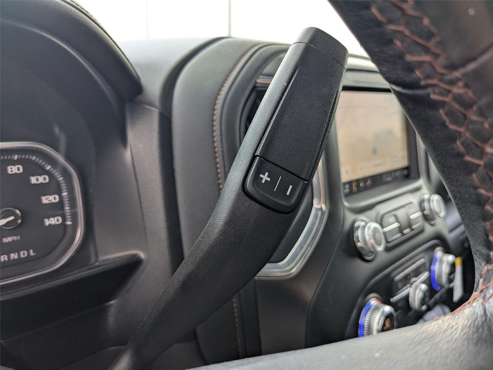 Used 2021 Summit White GMC AT4 image 24