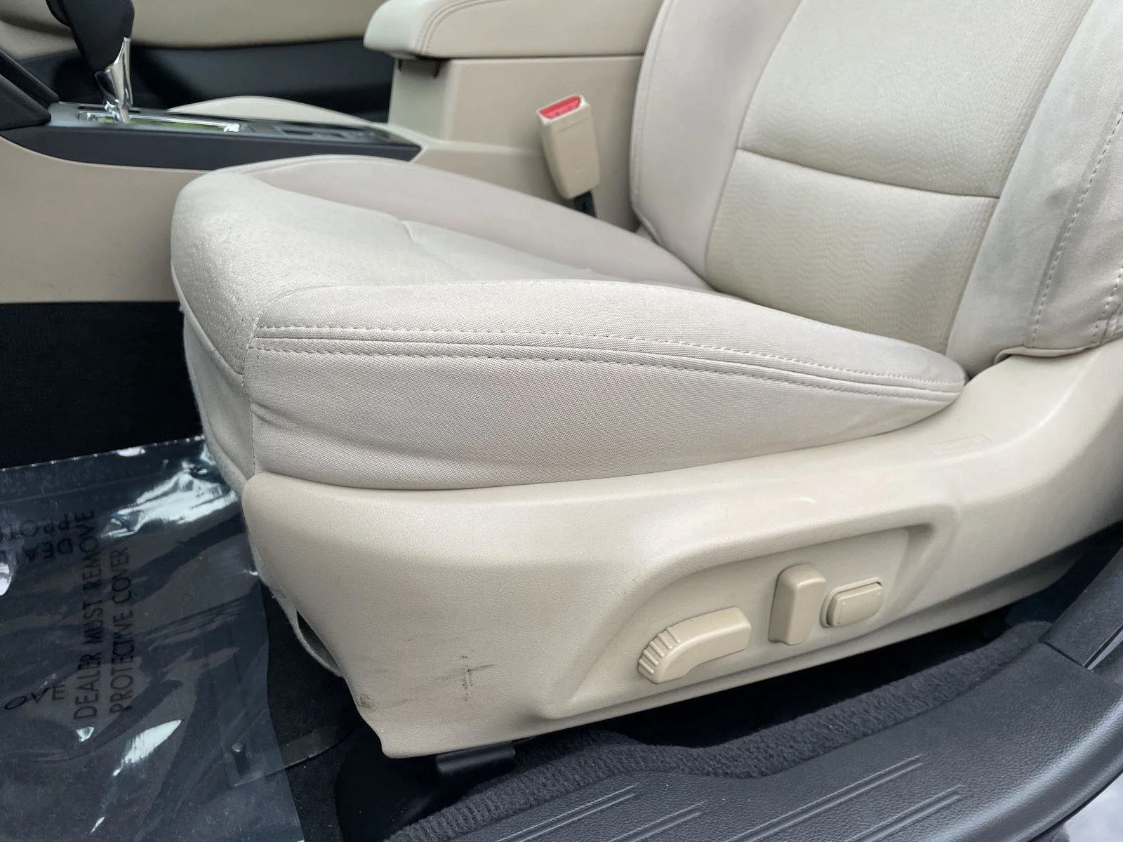 Used 2016 Crystal Black Silica Subaru 2.5i Premium image 4