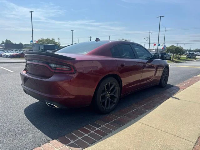 Used 2023 Red Dodge SXT image 7