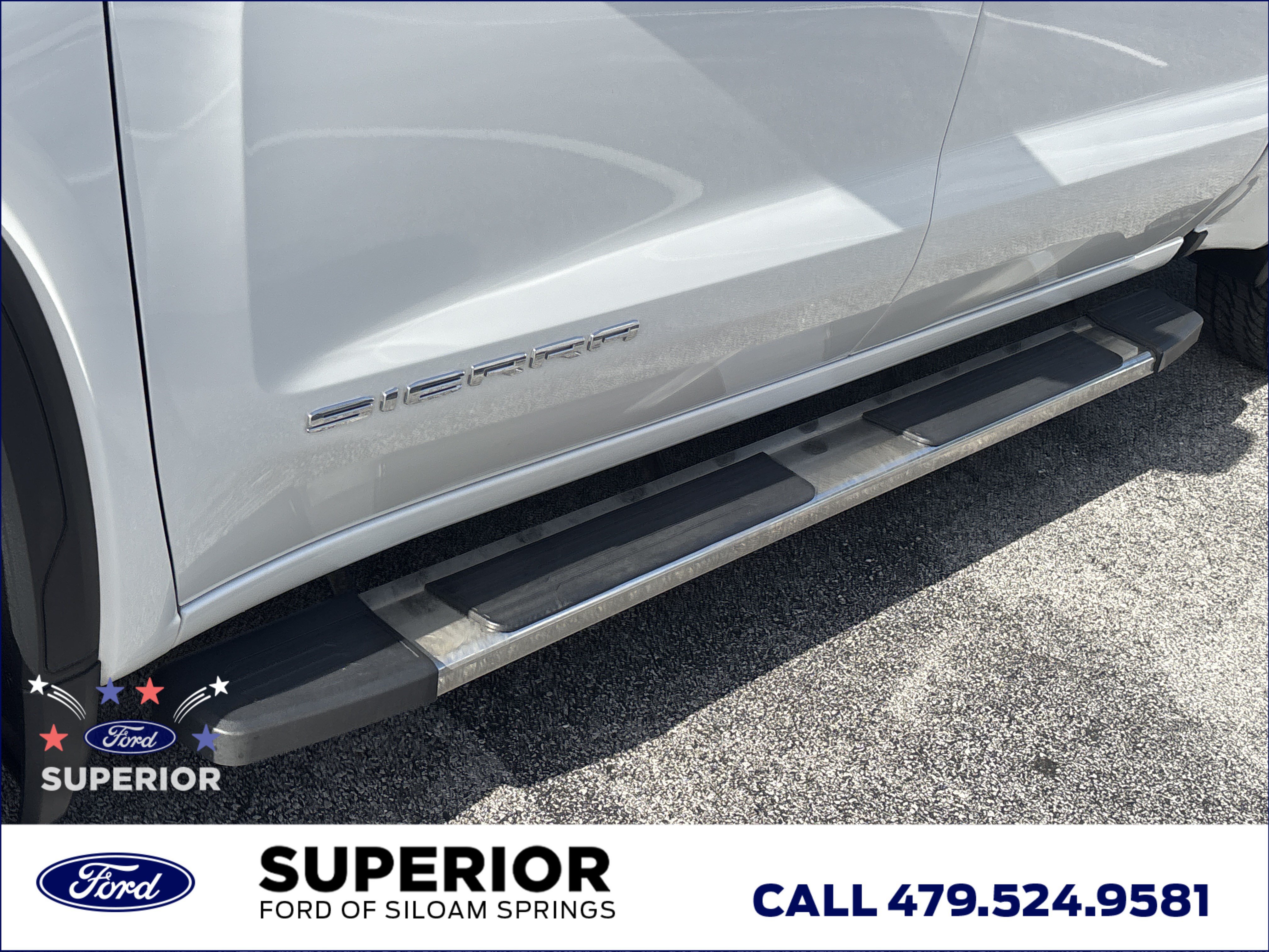 Used 2021 White Frost Tricoat GMC SLT 4WD image 14