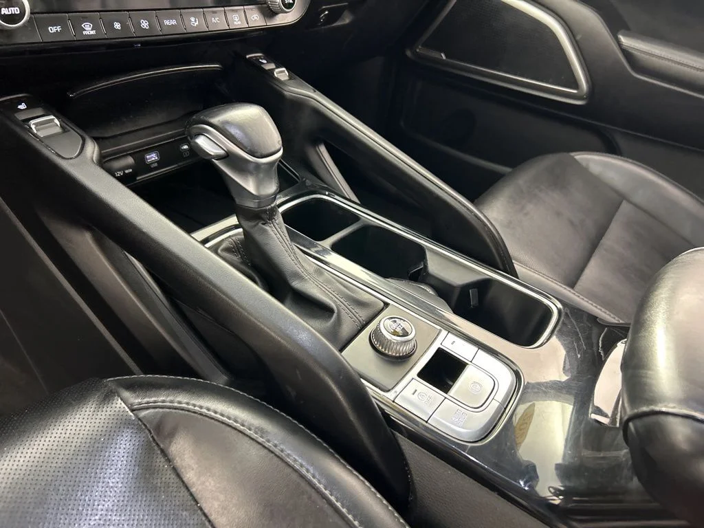 2024 Kia Telluride S - Photo 23