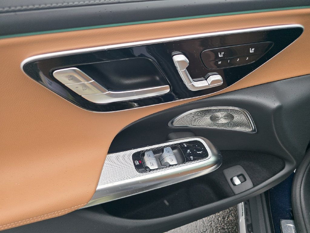New 2027 Blue Mercedes-Benz E 450 image 35