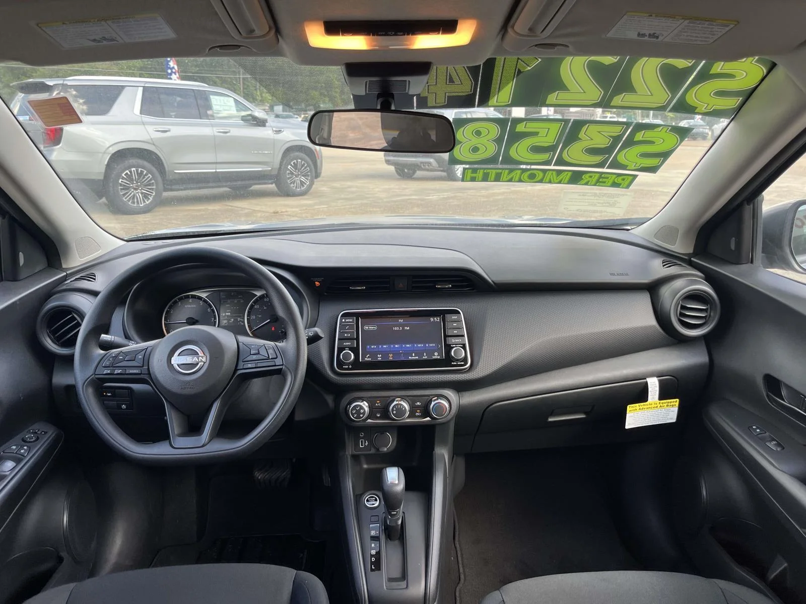 2025 Nissan KICKS PLAY Base - Photo 13