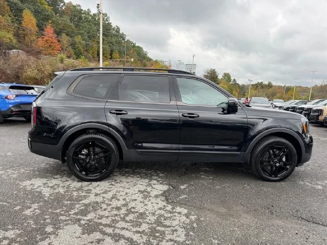 Used 2024 Black Kia EX X-Line image 14
