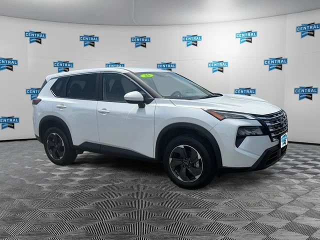 Used 2025 White Nissan SV image 7