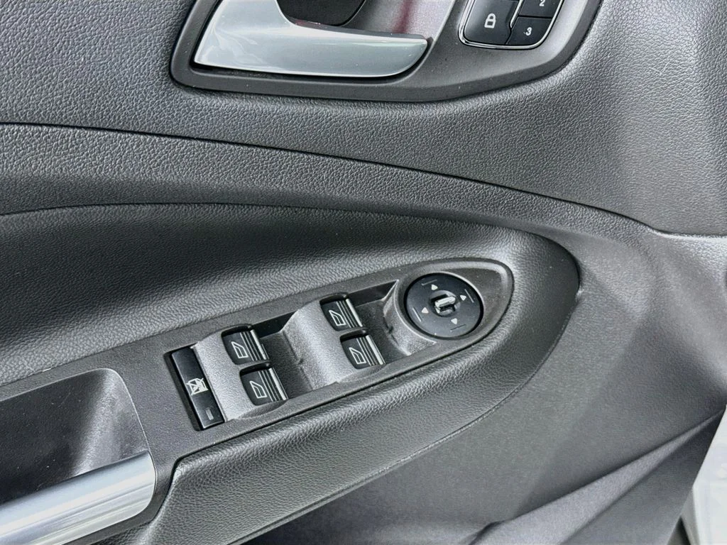 Used 2013 Ingot Silver Ford Titanium image 18