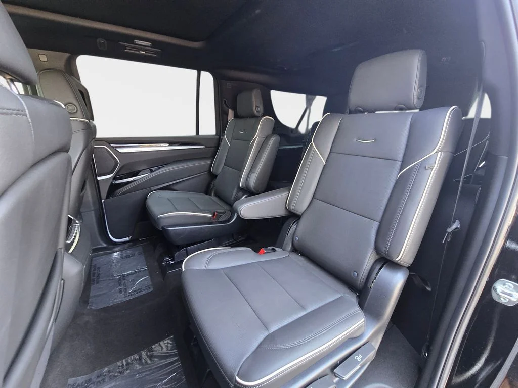 Used 2025 Black Cadillac Sport image 17