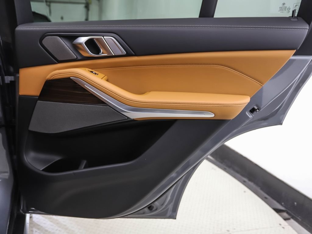 New 2026 Gray Metallic BMW xDrive50e image 25