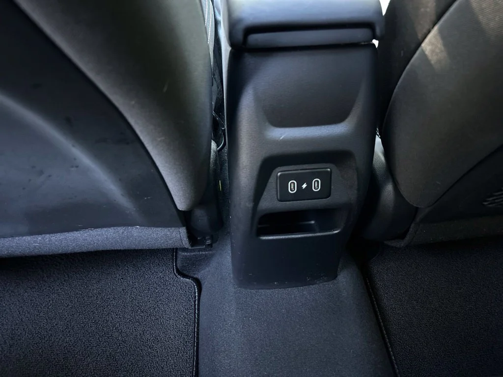 Used 2024 Gray Hyundai SEL image 30
