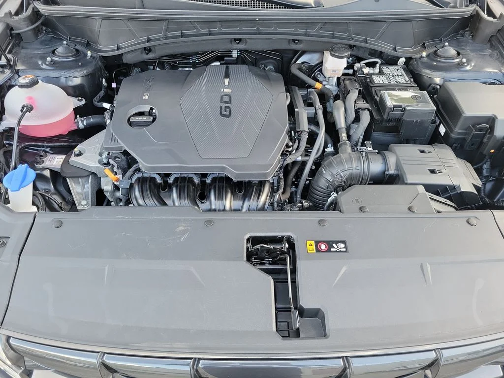 Used 2024 Black Hyundai SEL image 42