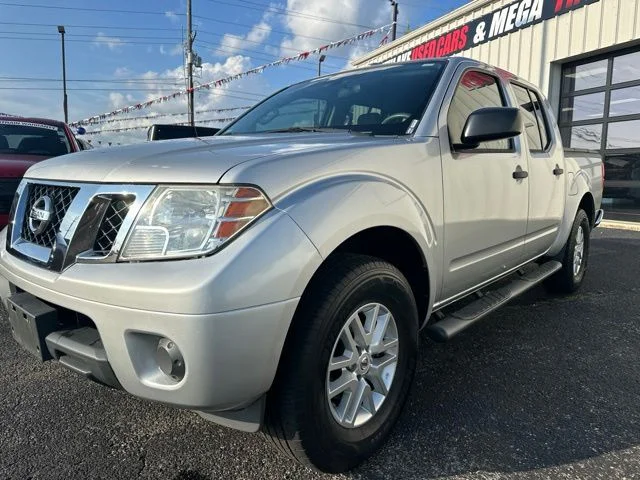 Used 2016 Silver Nissan SV image 5