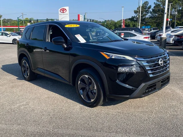 2024 Nissan Rogue SV