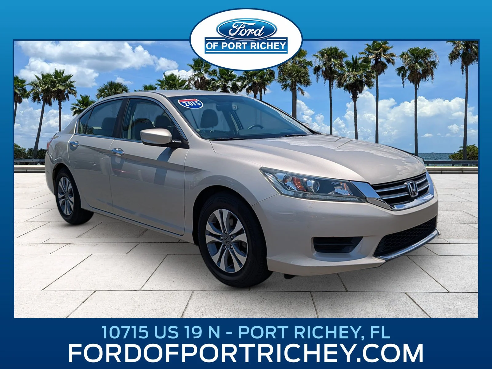 Used 2015 Champagne Frost Pearl Honda LX image 1