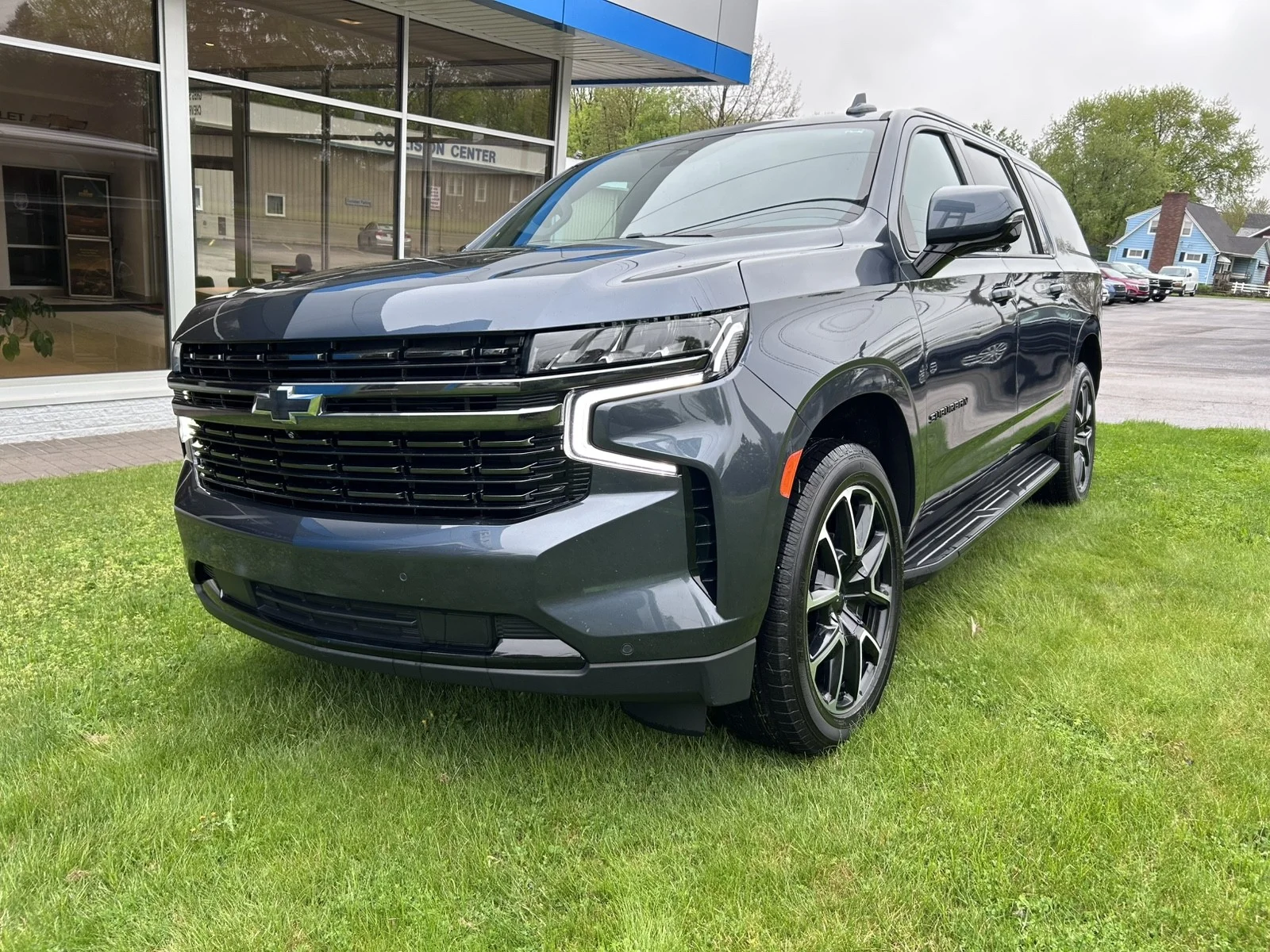 Used 2021 GRAY Chevrolet RST image 1