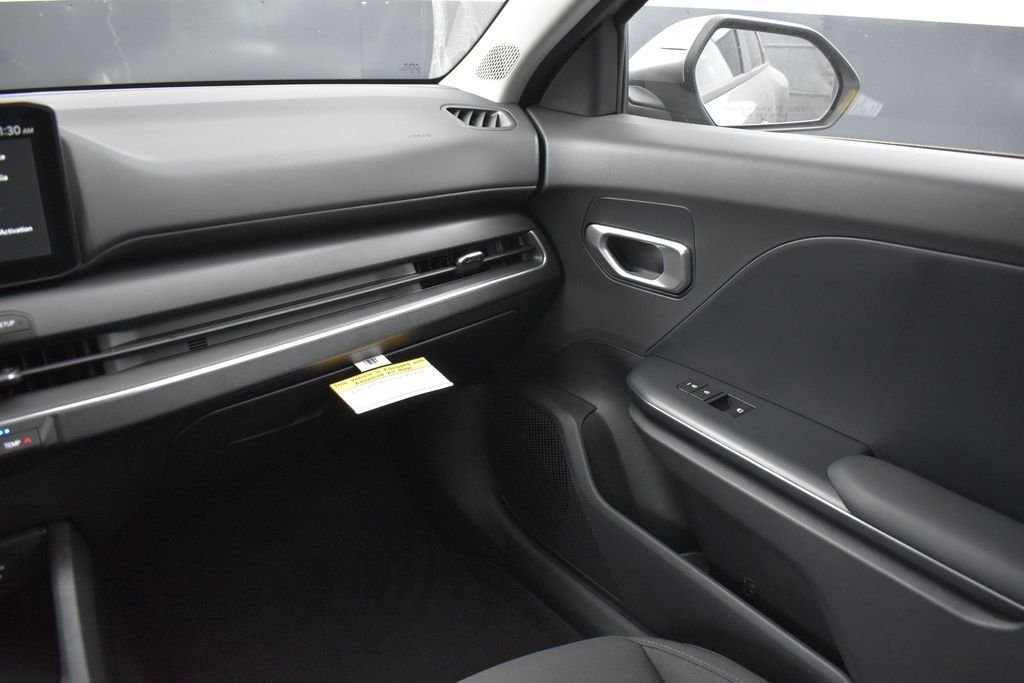 New 2026 Steel Gray Kia LXS image 13