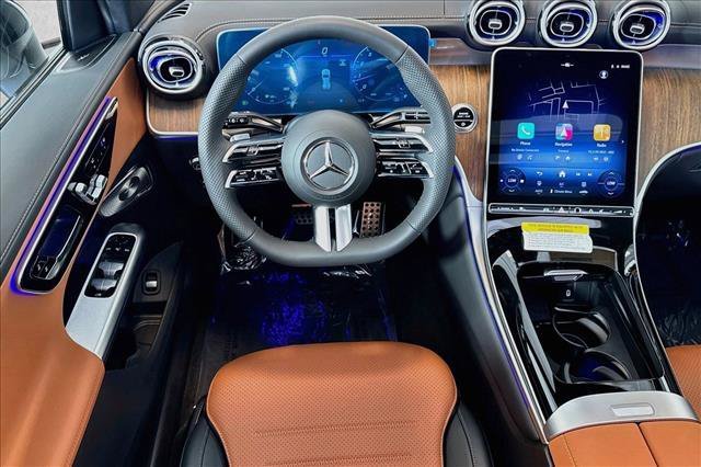 New 2026 Polar White Mercedes-Benz GLC 300 image 50